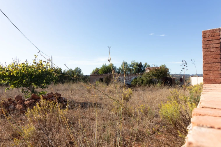 Terreno para Venda em Bensafrim e Barão de São João Foto 17