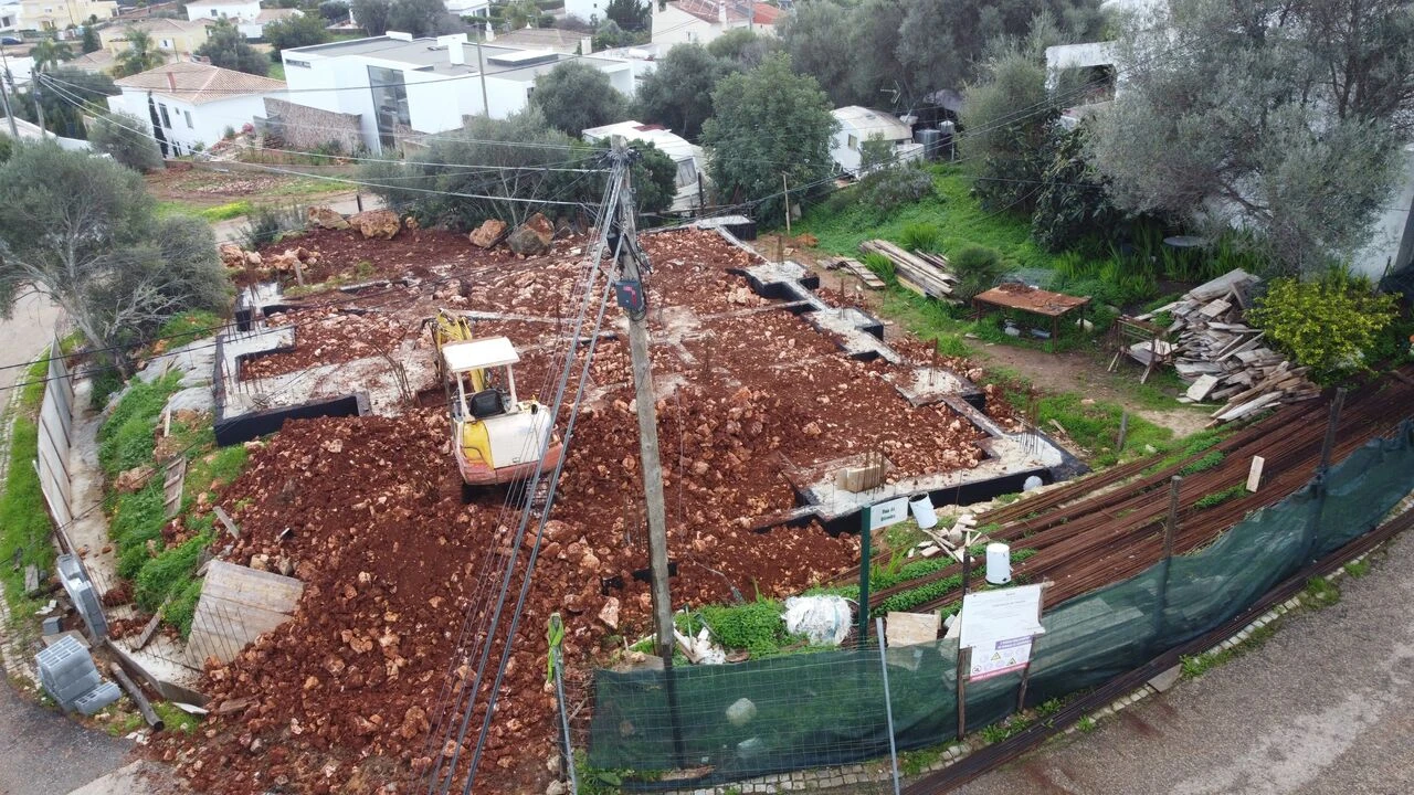 Moradia T4 para Venda em Mexilhoeira Grande Foto 20