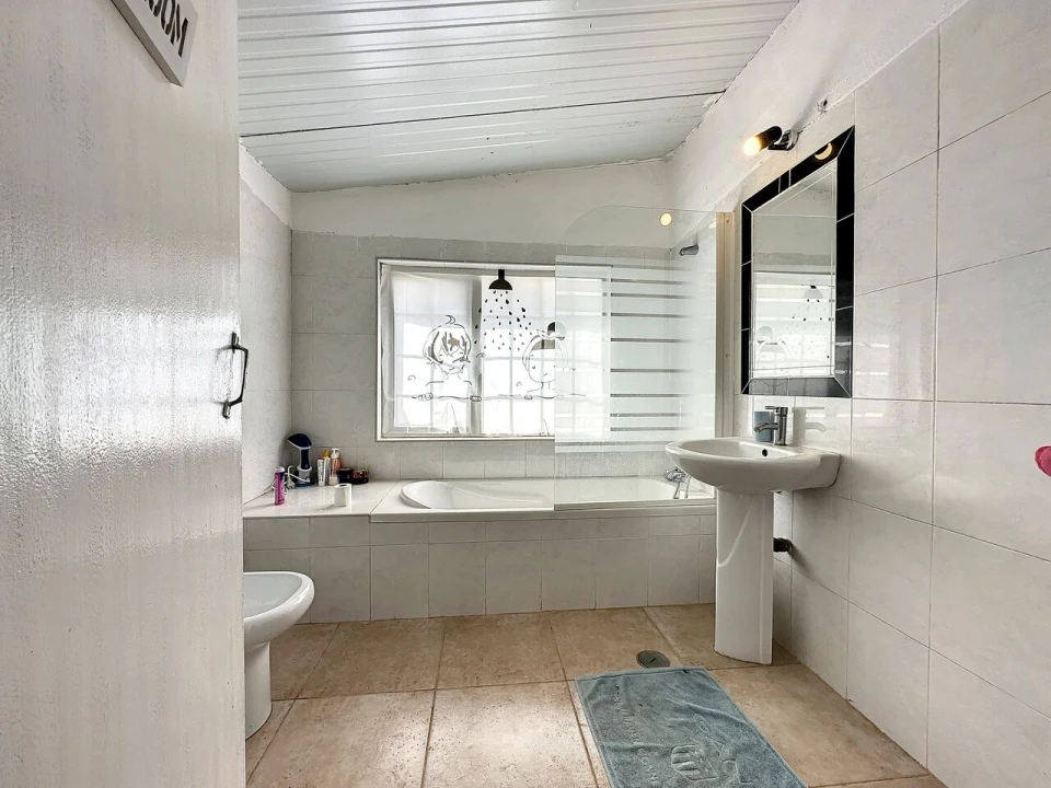 Quinta T3 para Venda em Silves Foto 8