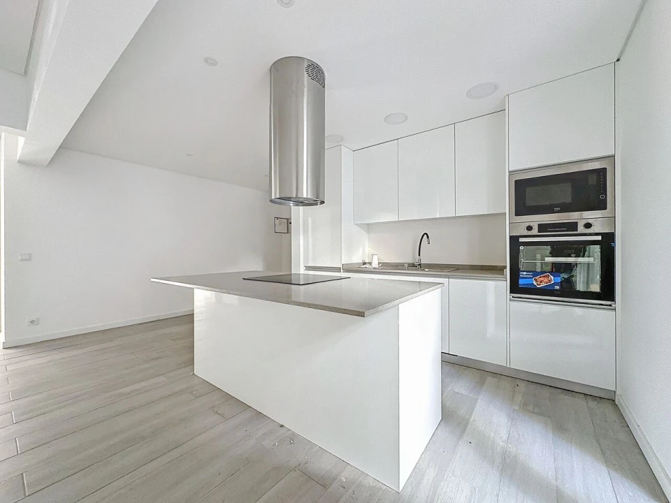 Apartamento T3 para Venda em Portimão Foto 5