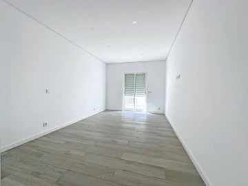 Apartamento T3 para Venda em Portimão