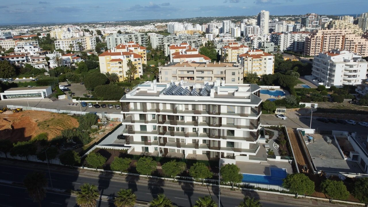 Apartamento T2 para Venda em Portimão Foto 35
