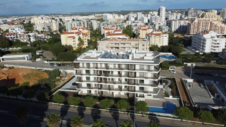 Apartamento T2 para Venda em Portimão Foto 35