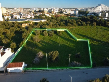 Terreno para Venda em Portimão