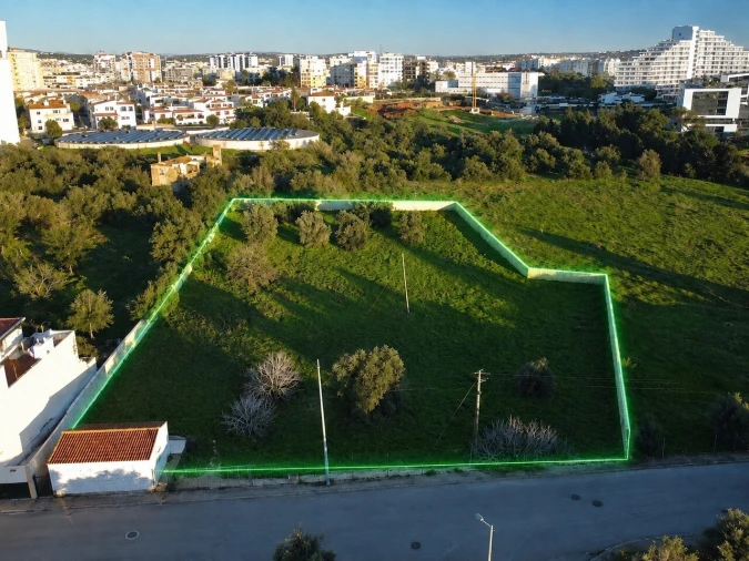 Terreno para Venda em Portimão Foto 3