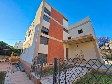 Moradia T11 para Venda em Portimão