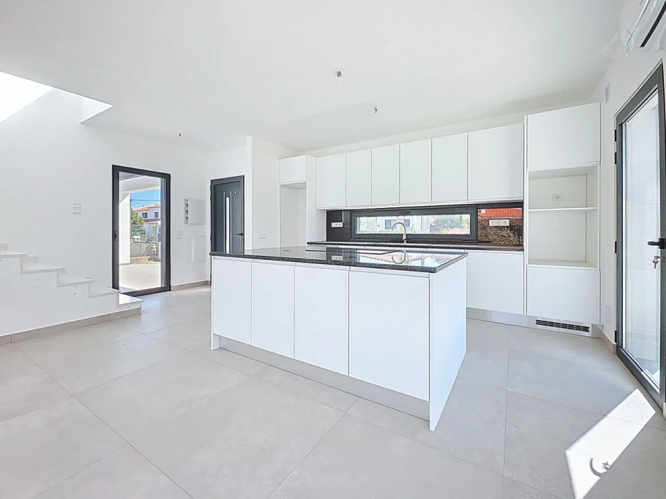 Moradia T3 para Venda em Aljezur Foto 6