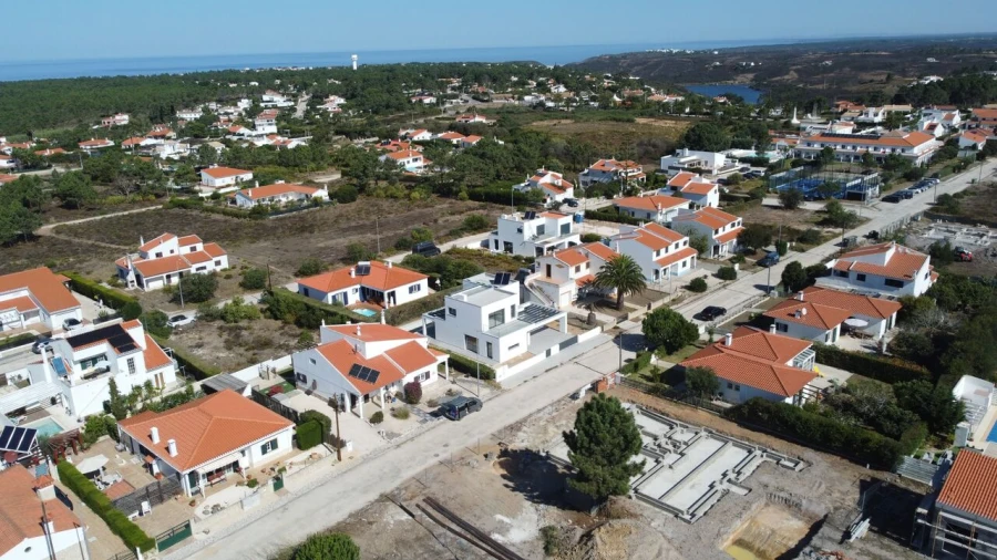 Moradia T3 para Venda em Aljezur Foto 29