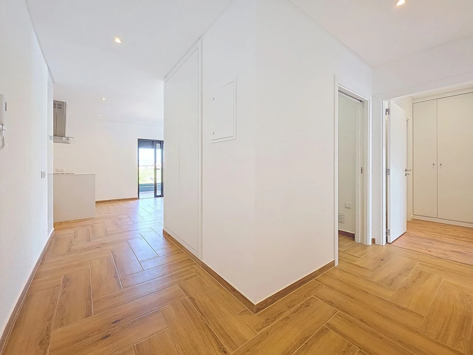 Apartamento T3 para Venda em Portimão Foto 4