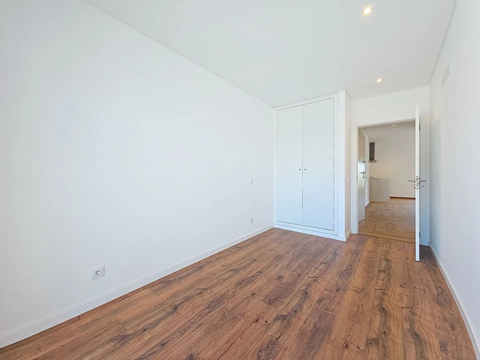 Apartamento T3 para Venda em Portimão Foto 15