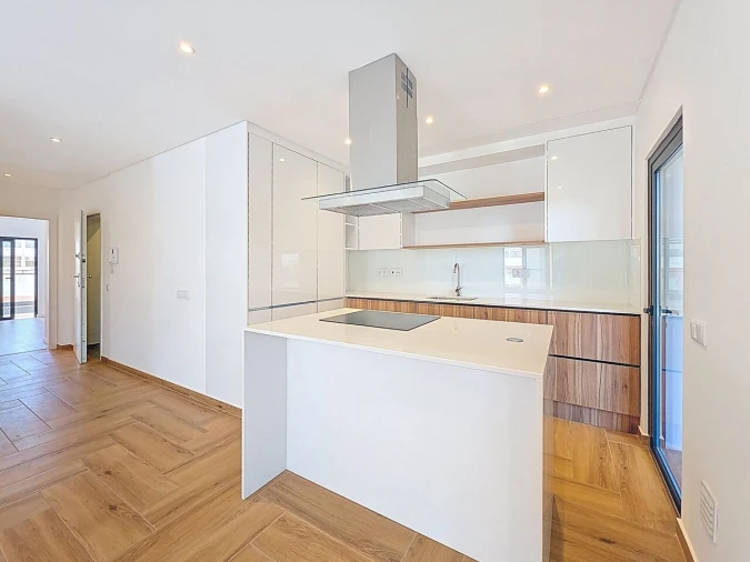 Apartamento T3 para Venda em Portimão Foto 8