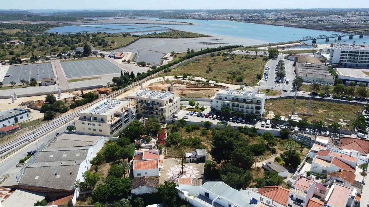 Terreno para Venda em Portimão Foto 3