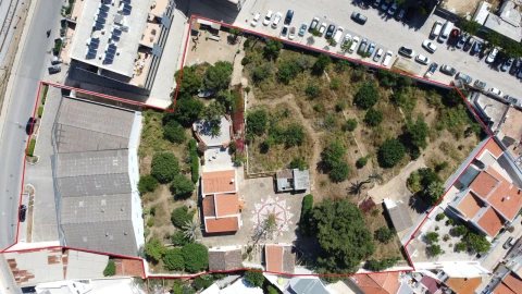 Terreno para Venda em Portimão