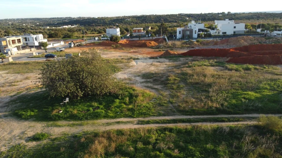Terreno para Venda em Alcantarilha e Pêra Foto 3