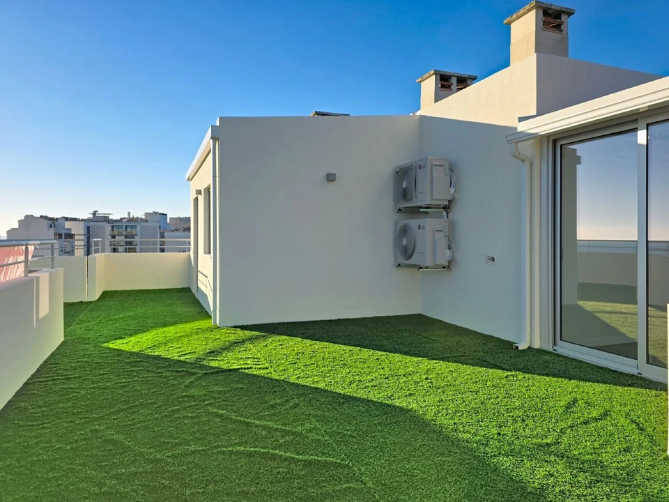 Apartamento T2 para Venda em Portimão Foto 27