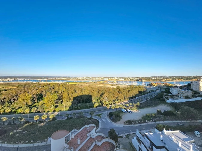 Apartamento T2 para Venda em Portimão Foto 10
