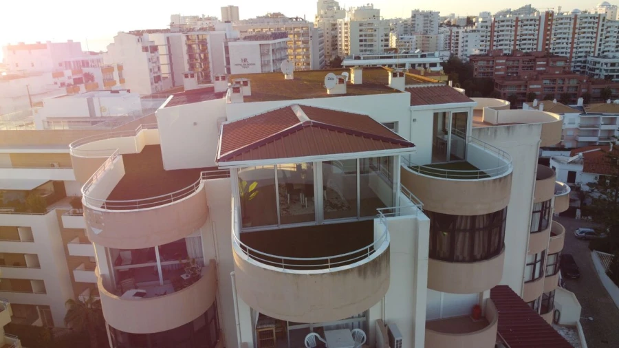 Apartamento T2 para Venda em Portimão Foto 36
