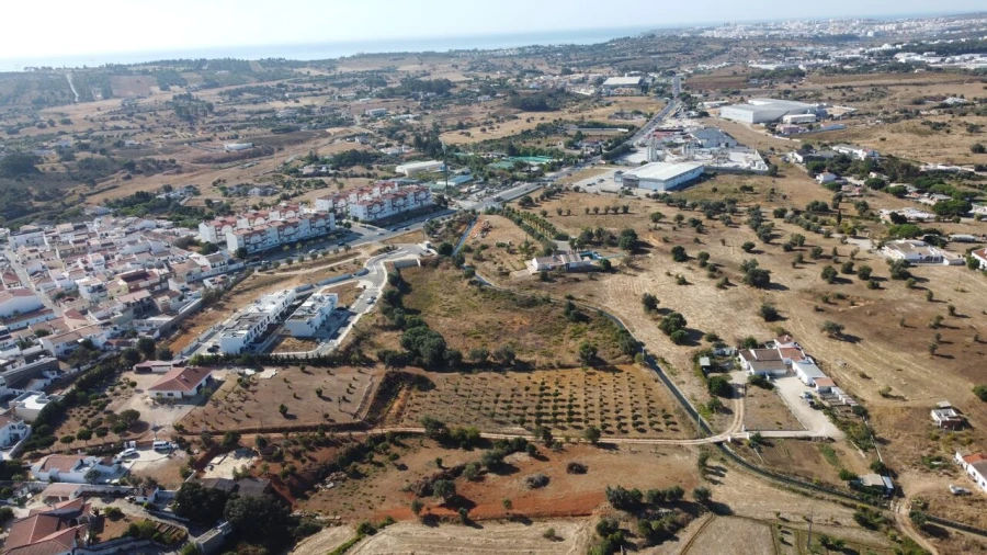 Terreno para Venda em Odiaxere Foto 11