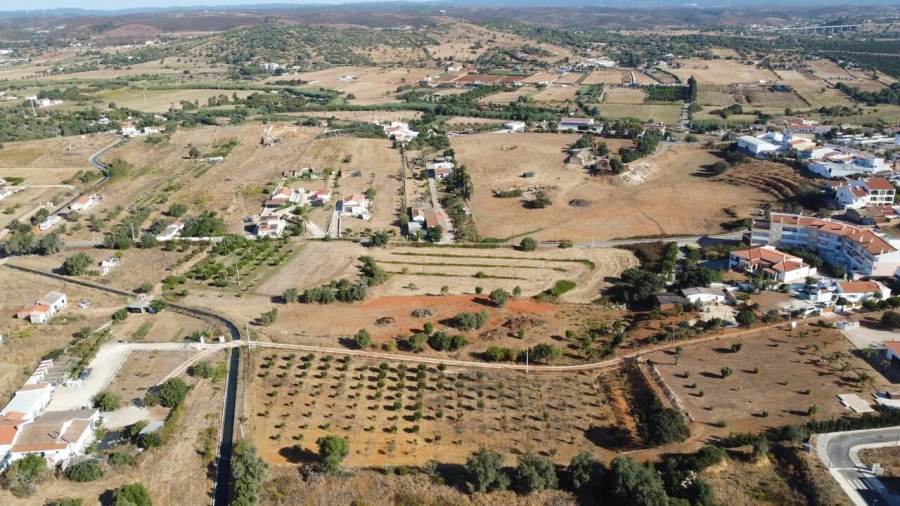 Terreno para Venda em Odiaxere Foto 16