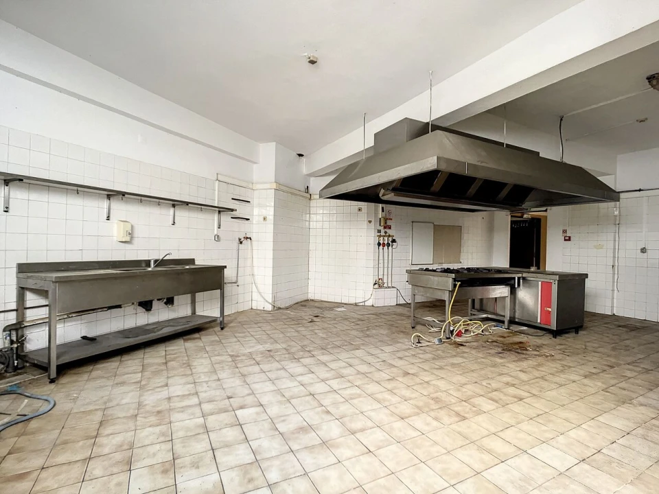 Loja para Arrendamento em Portimão Foto 22