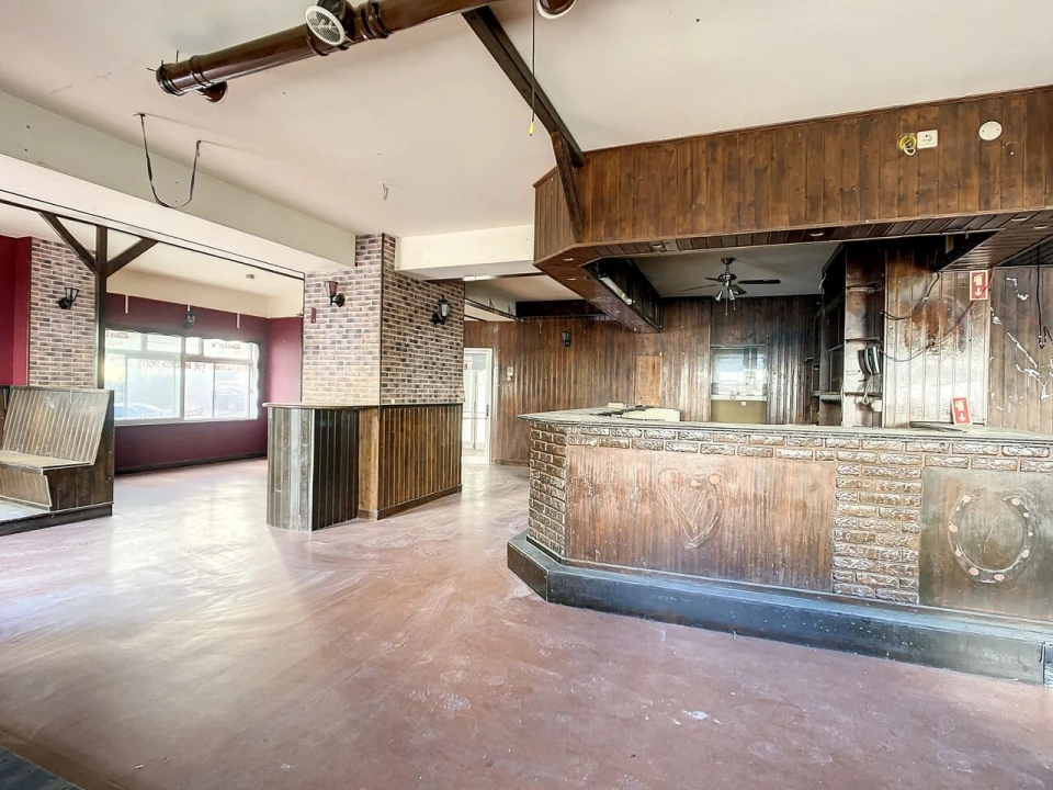 Loja para Arrendamento em Portimão Foto 24