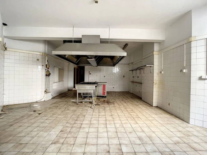 Loja para Arrendamento em Portimão Foto 21