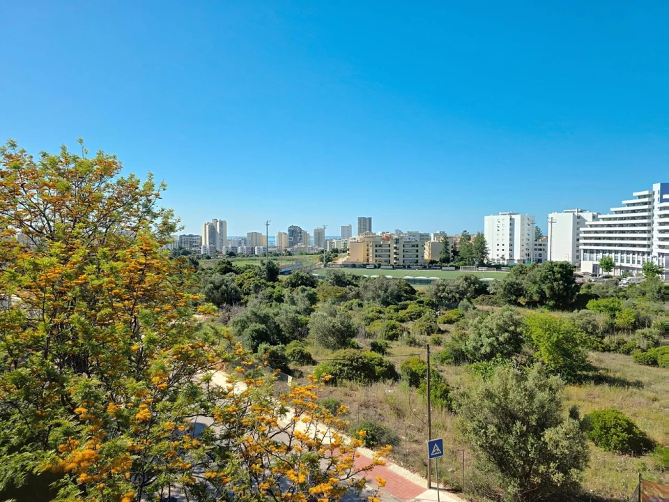 Apartamento T3 para Venda em Portimão Foto 12