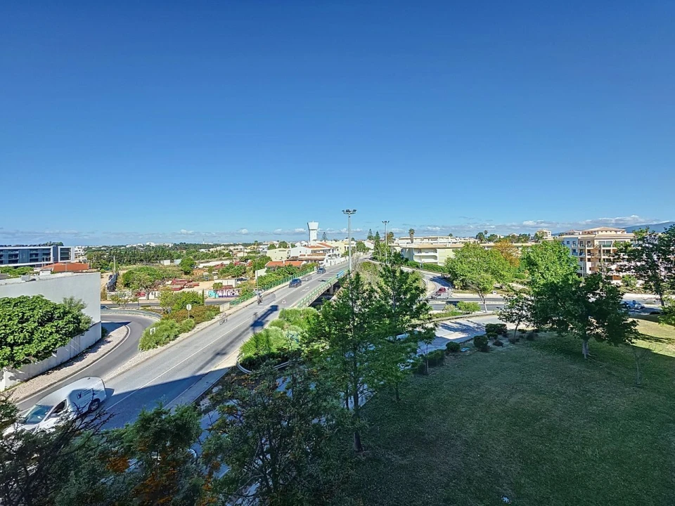 Apartamento T3 para Venda em Portimão Foto 21