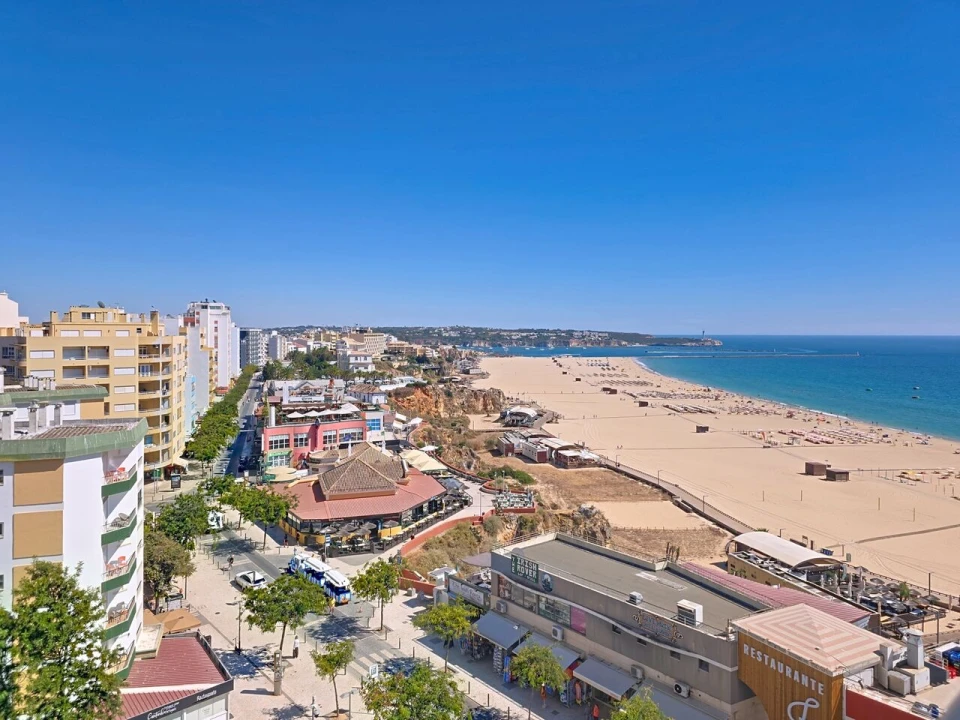 Apartamento T3 para Venda em Portimão Foto 5