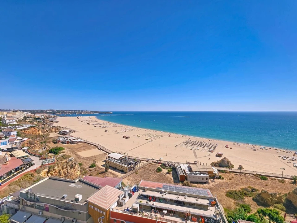 Apartamento T3 para Venda em Portimão Foto 8