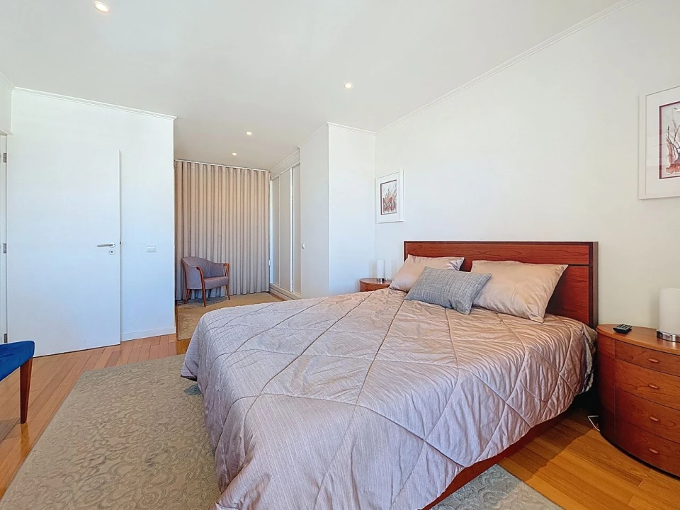 Apartamento T3 para Venda em Portimão Foto 17