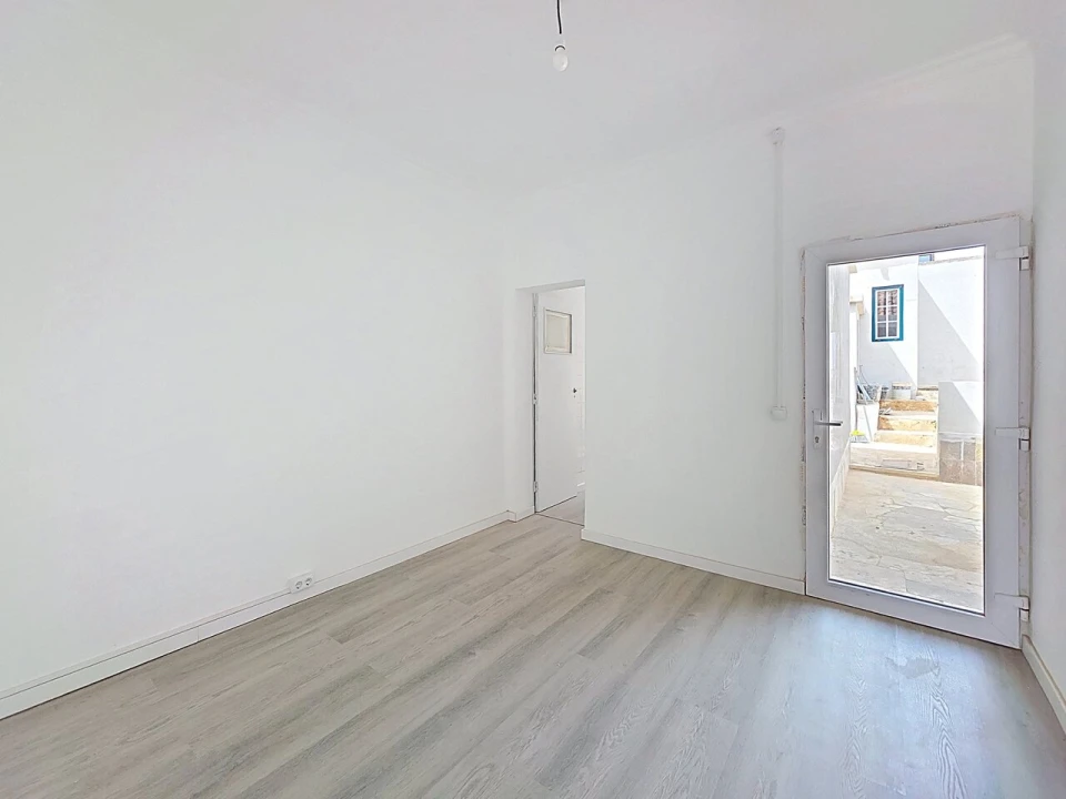 Moradia T3 para Venda em Mexilhoeira Grande Foto 11