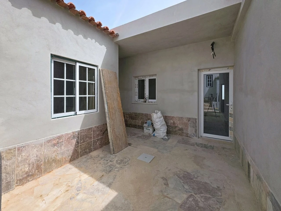 Moradia T3 para Venda em Mexilhoeira Grande Foto 23