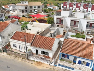 Moradia T3 para Venda em Mexilhoeira Grande