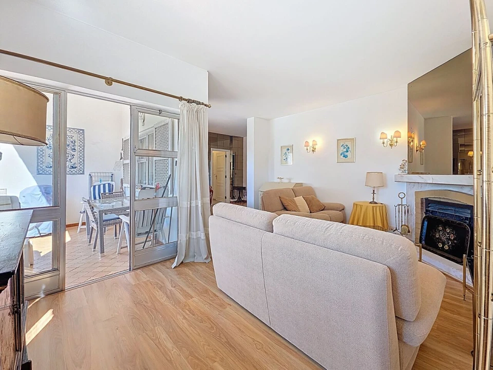 Apartamento T3 para Venda em Alvor Foto 2