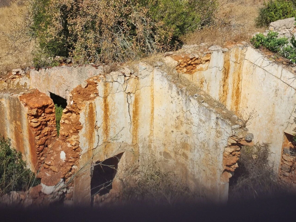 Terreno para Venda em Alcantarilha e Pêra Foto 1