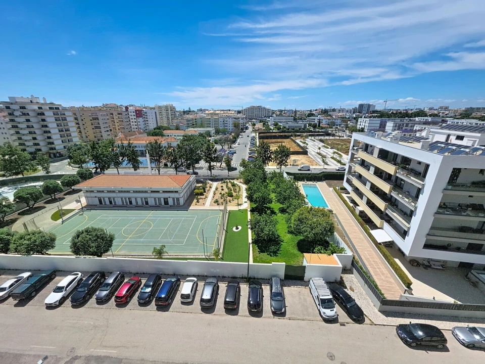 Apartamento T3 para Venda em Portimão Foto 6