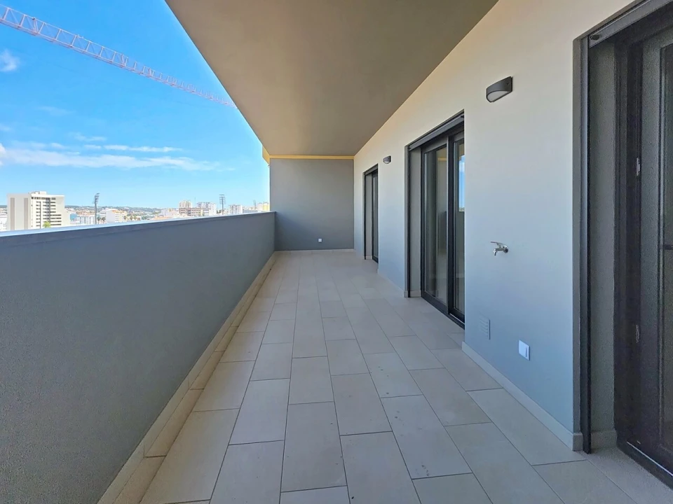 Apartamento T3 para Venda em Portimão Foto 18