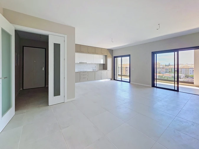 Apartamento T3 para Venda em Portimão Foto 10