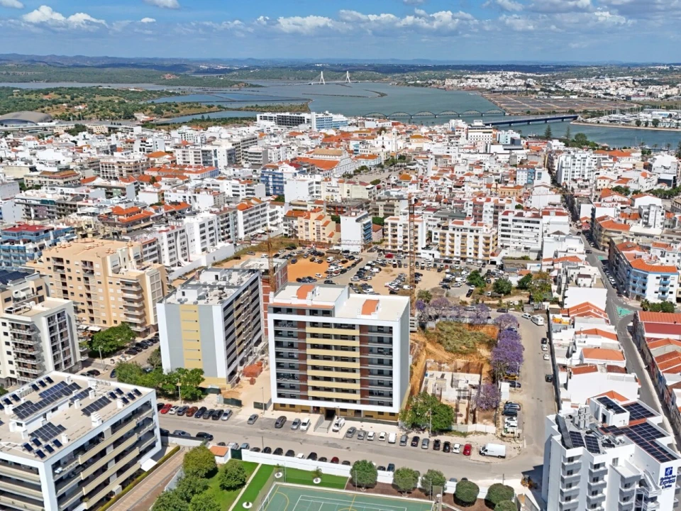 Apartamento T3 para Venda em Portimão Foto 3