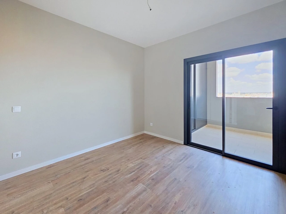 Apartamento T3 para Venda em Portimão Foto 13
