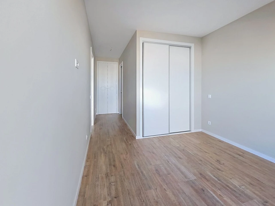 Apartamento T3 para Venda em Portimão Foto 17