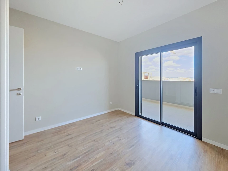 Apartamento T3 para Venda em Portimão Foto 25