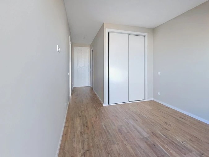 Apartamento T3 para Venda em Portimão Foto 17