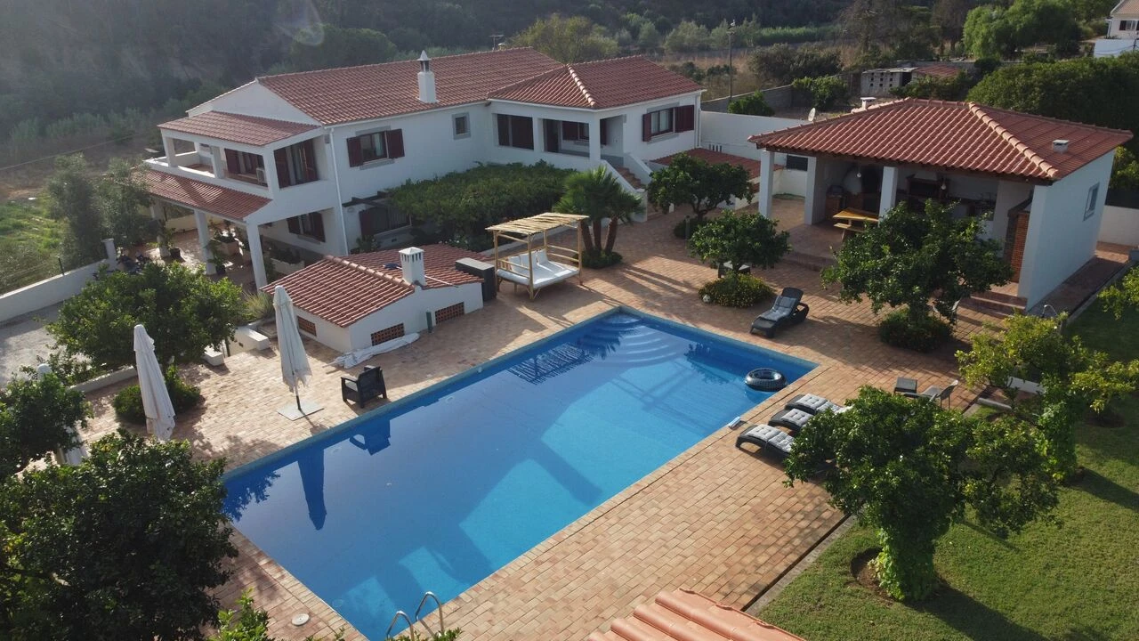 Moradia T4 para Venda em Portimão Foto 1