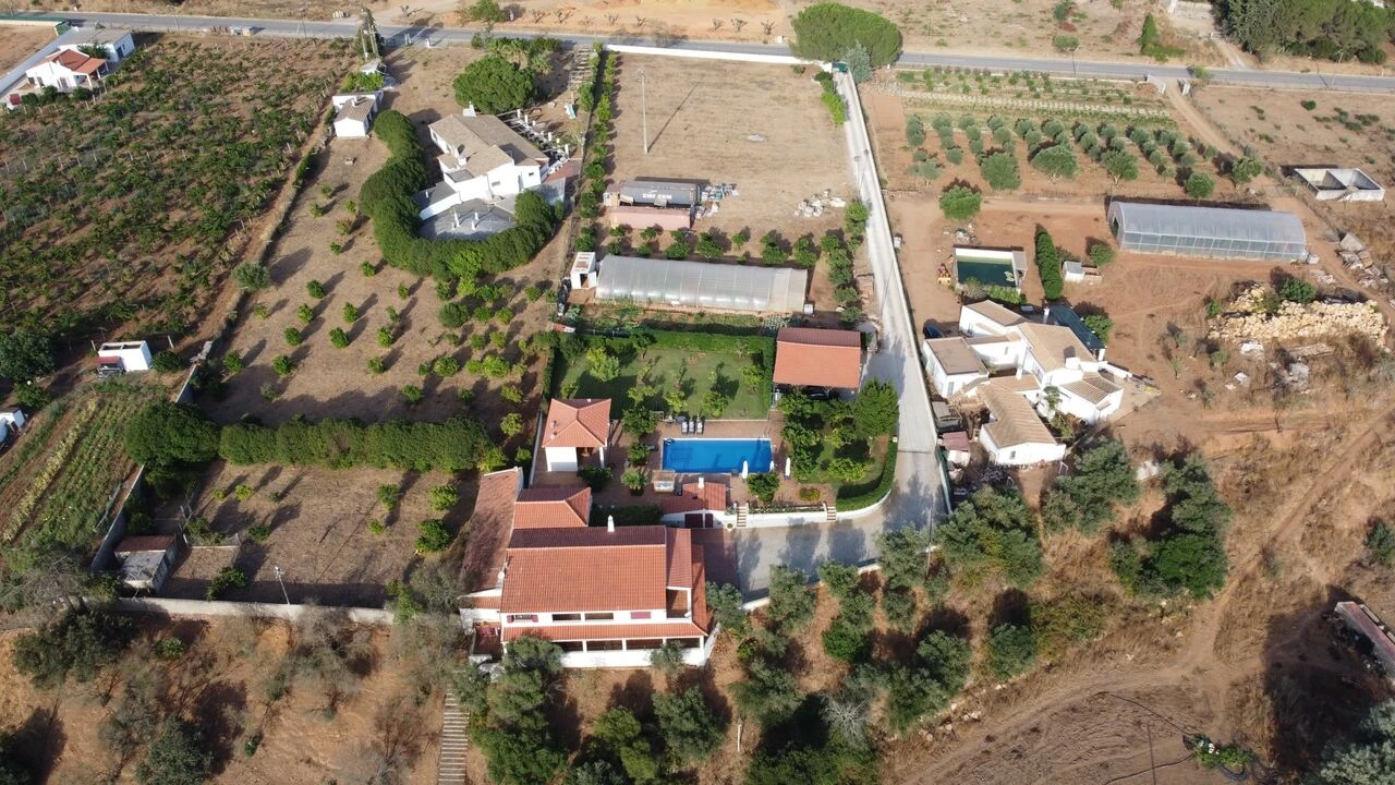 Moradia T4 para Venda em Portimão Foto 50