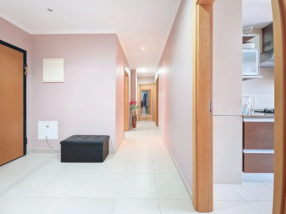 Apartamento T3 para Venda em Portimão Foto 6