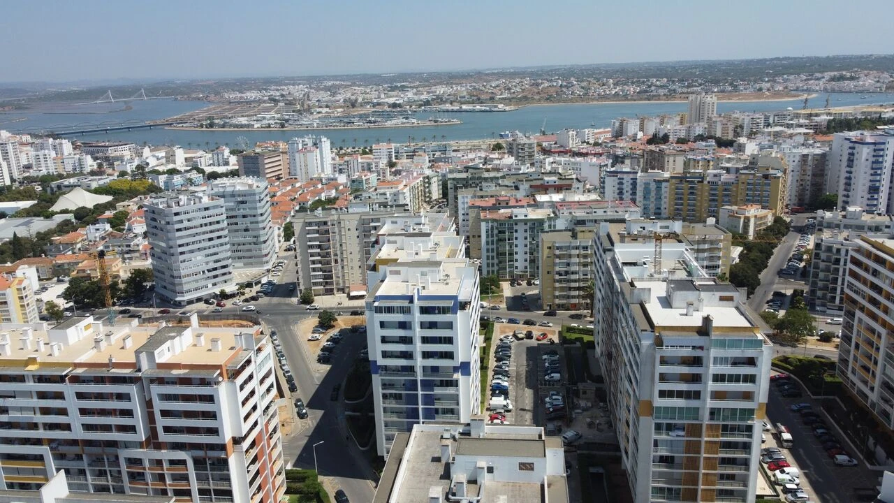 Apartamento T3 para Venda em Portimão Foto 27