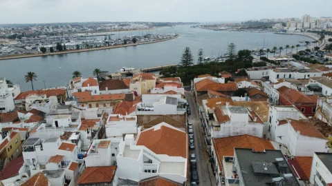 Moradia T12 para Venda em Portimão