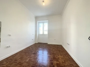 Moradia T12 para Venda em Portimão